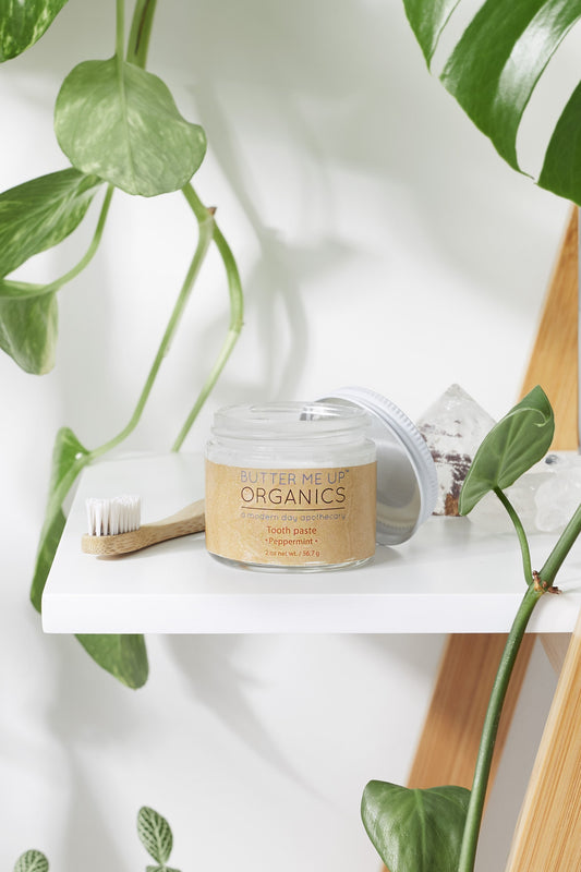 Natural Organic Whitening Remineralizing Toothpaste