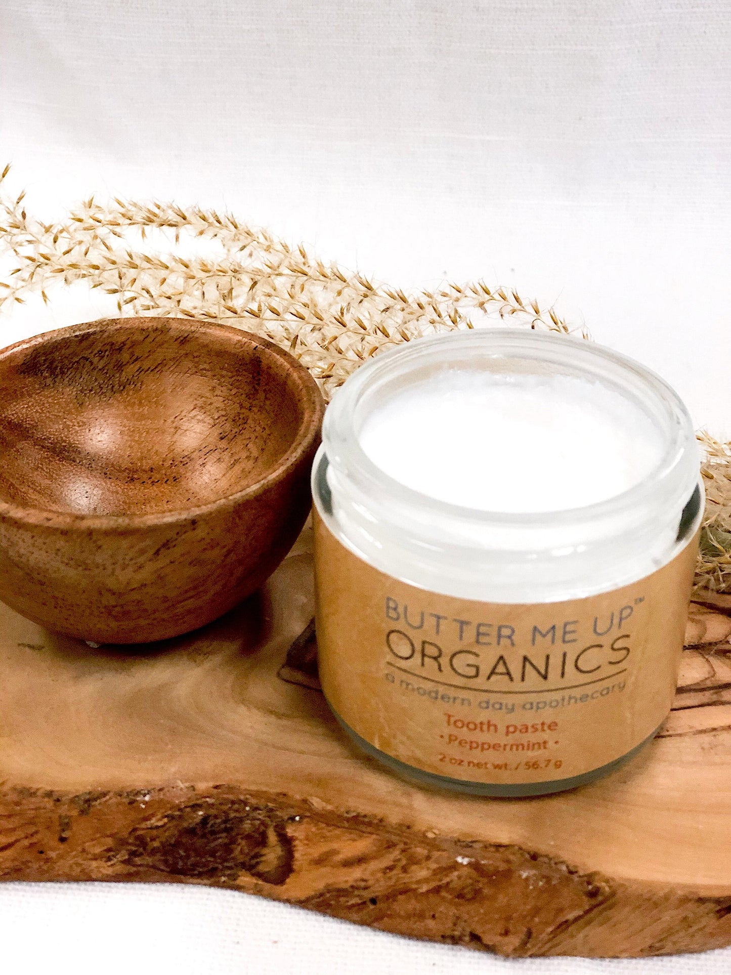 Natural Organic Whitening Remineralizing Toothpaste