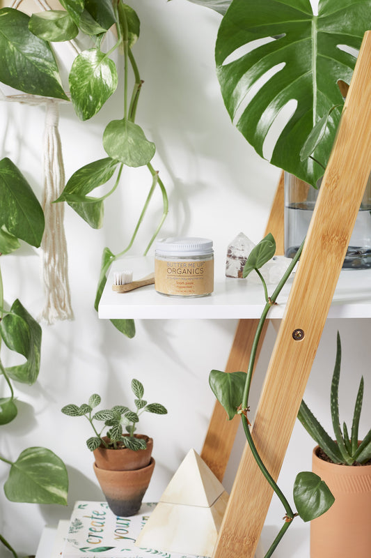 Natural Organic Whitening Remineralizing Toothpaste